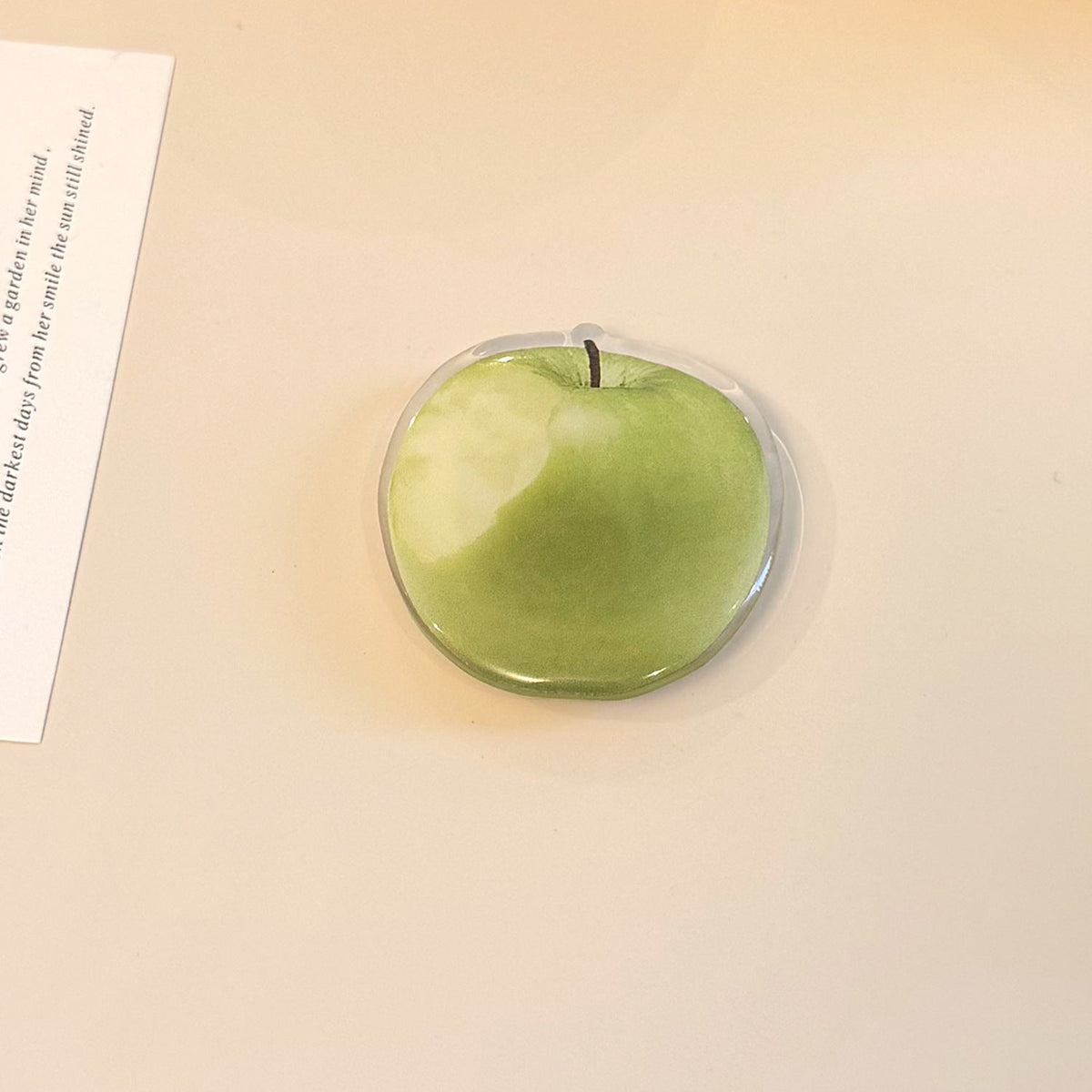 Kühlschrankmagnet mit Apfelmotiv