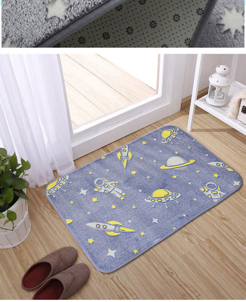 Star-Patterned Plush Bath Mat