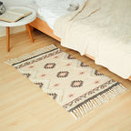 Hand-Tufted Bathroom Mat with Fringes and Dot-and-Dash Pattern