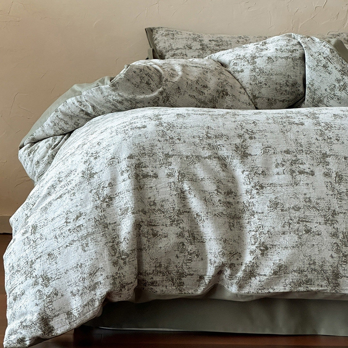 Luxuriöses Bettwäsche-Set aus Baumwollsatin mit blumigem Vintage-Muster