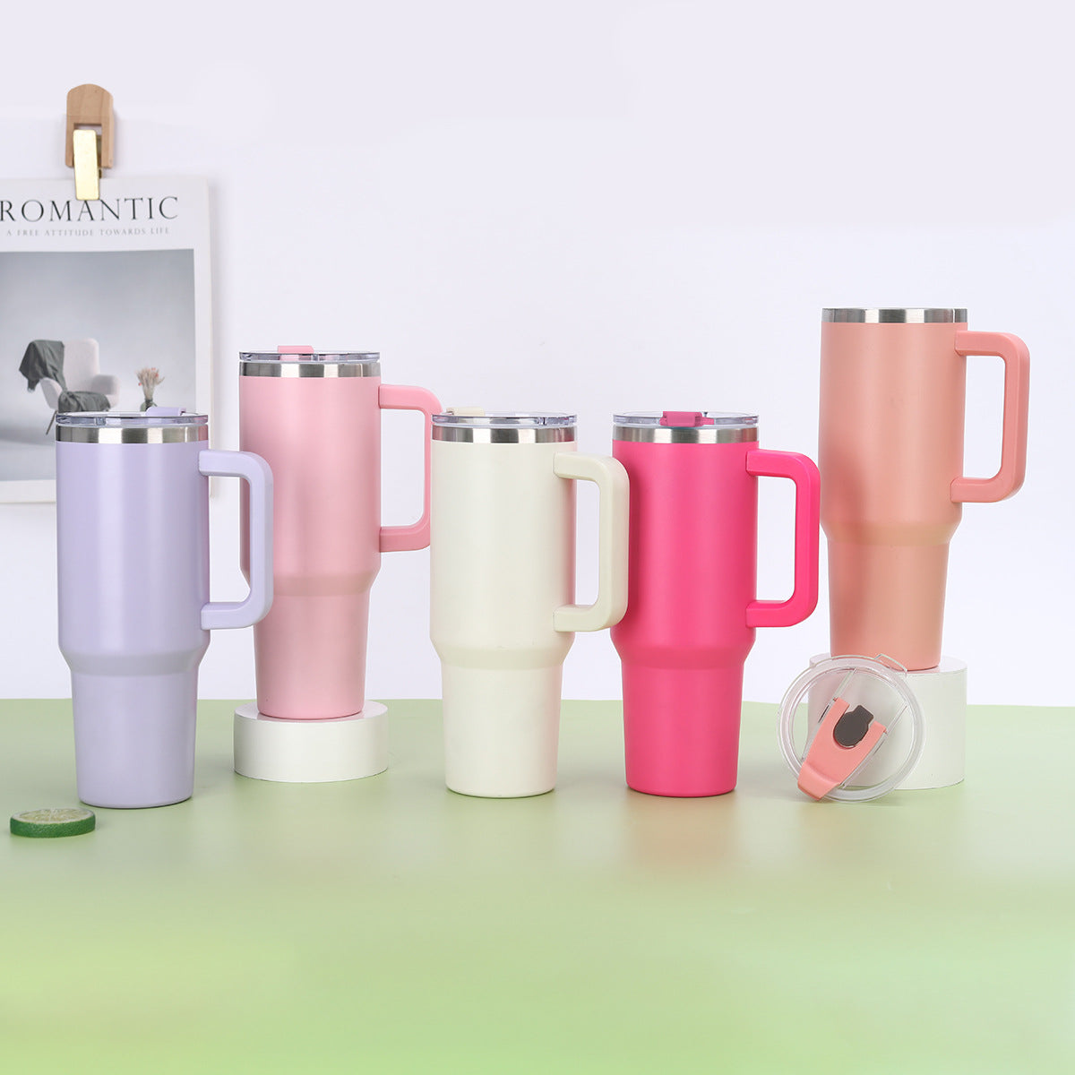 Women's Thermal Mug with Handle and Leak-Proof Lid