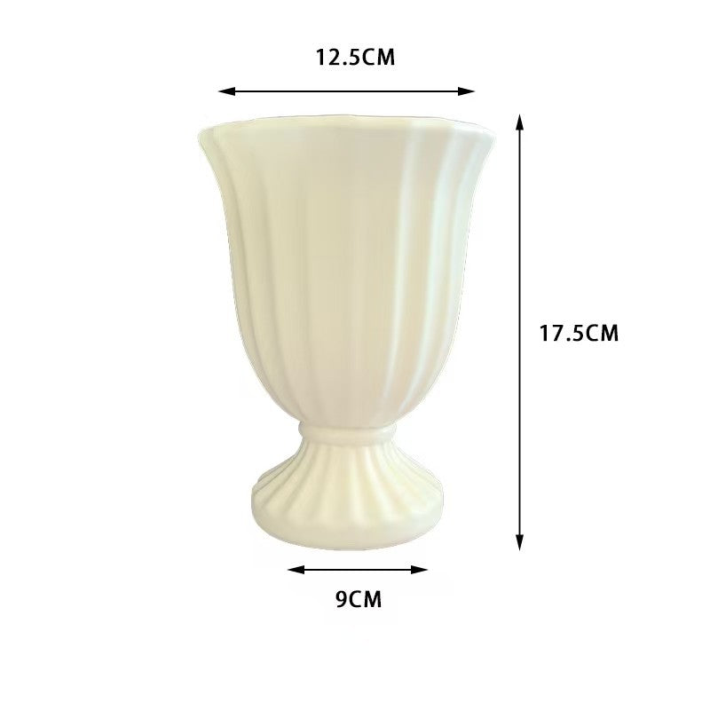 Decorative Ribbed Flower Vase
