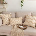 Quadratischer Boho-Dekokissenbezug mit 3D-Diamant-Tufting und Eckquasten