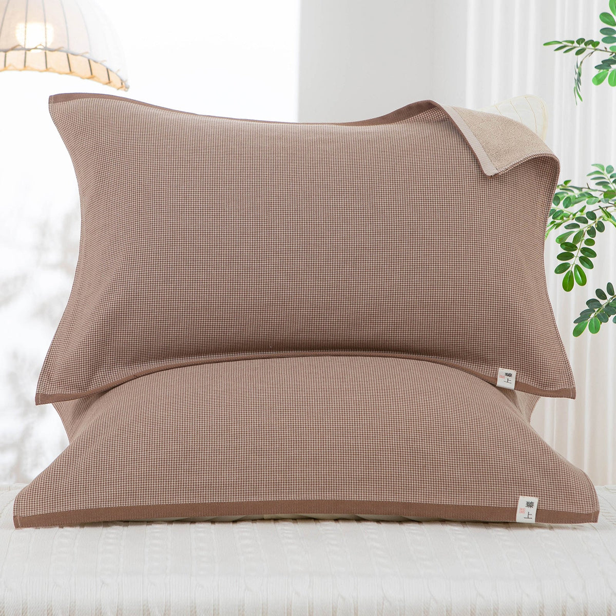 Pillowcase in Classic Check Design