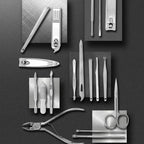 LuxeTools 19-teiliges professionelles Maniküre- & Pediküre-Set aus Edelstahl