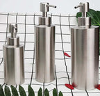 Eleganter Seifenspender mit Handpumpe aus Edelstahl