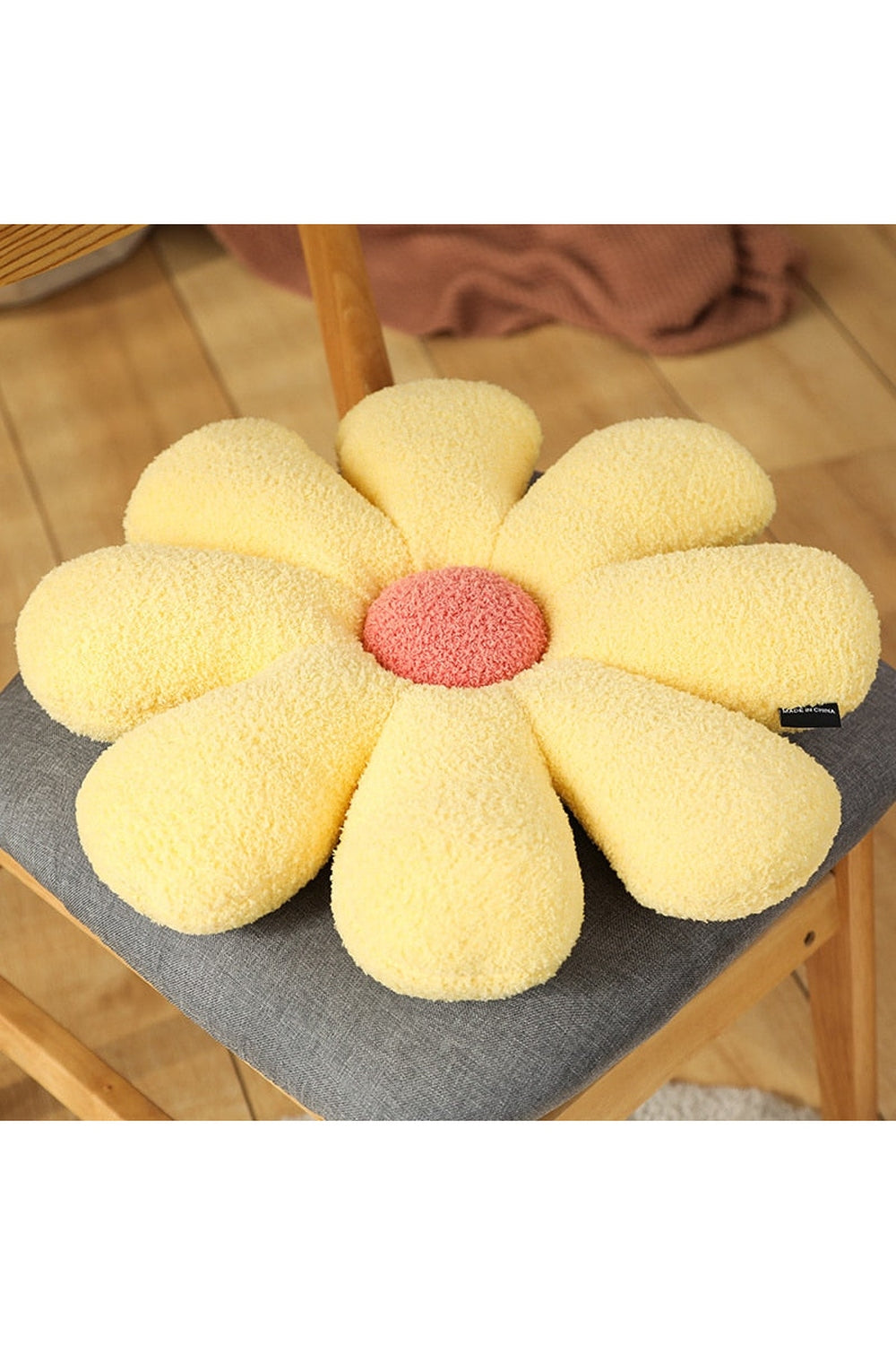 Blooming Daisy Pillowcase