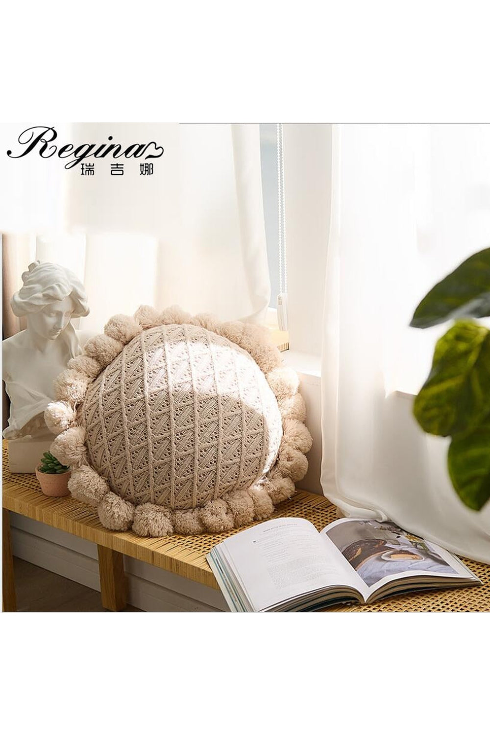 Decorated round cushions