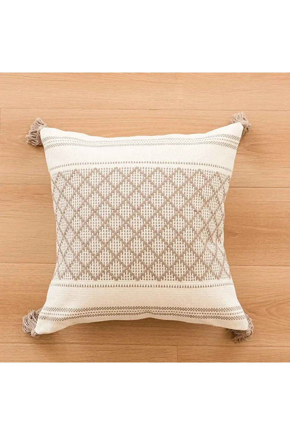 Tufted Beige Cushion Cover