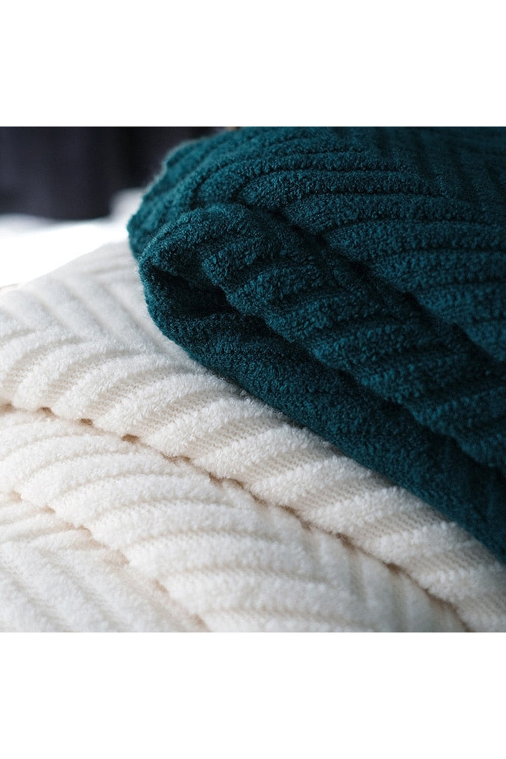 Zack Pattern Dark Academia Blanket