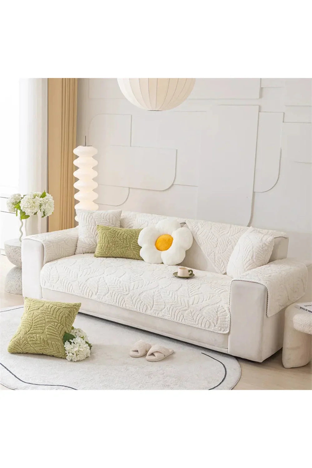 Ästhetischer Sofaüberzug im Nordic-Stil