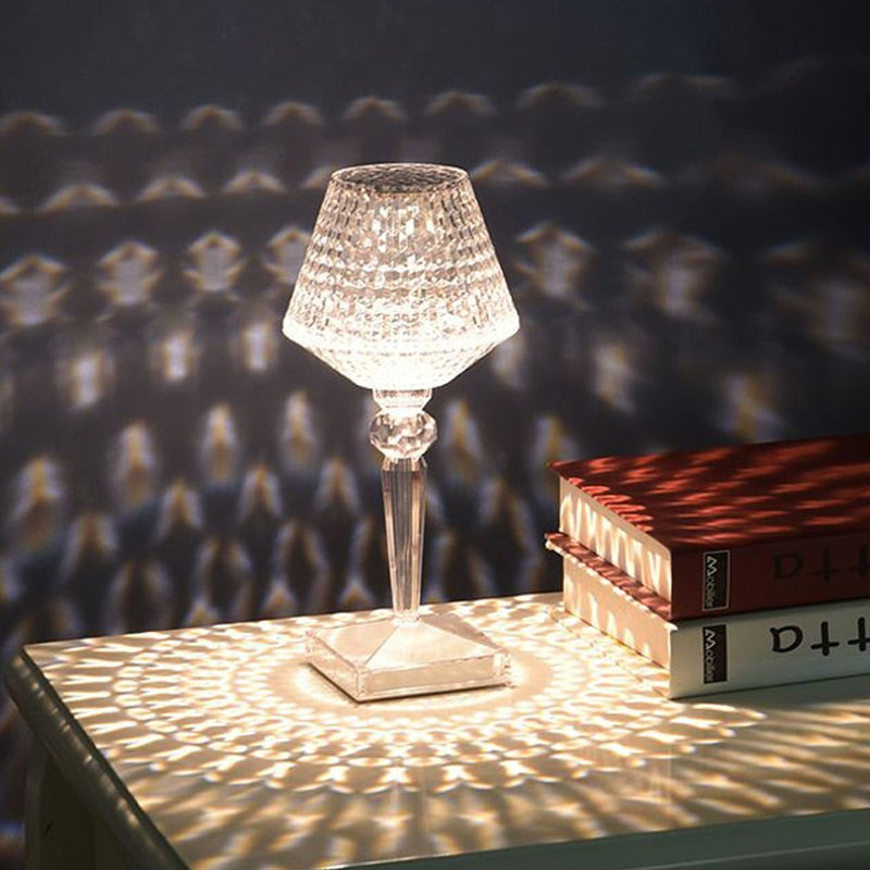 Diamond Glow Wiederaufladbare Kristall-Tischlampe
