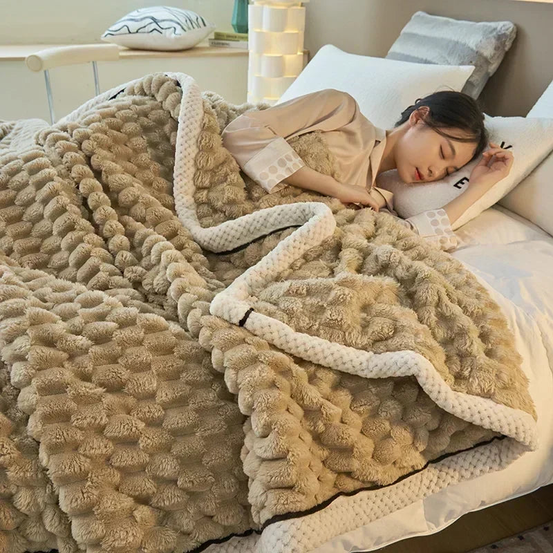 Velutura Plush Blanket
