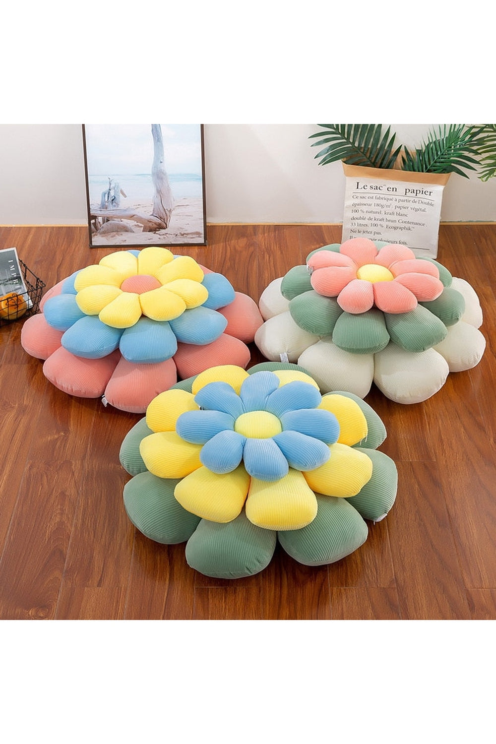 Daisy Cushion