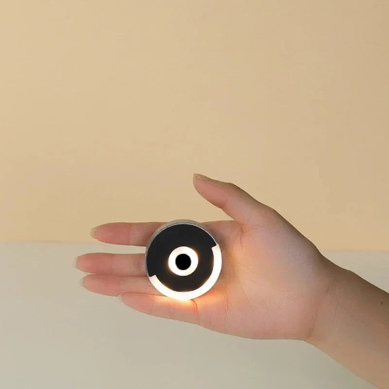 Kompakte, runde, tragbare LED-Touch-Nachtleuchte