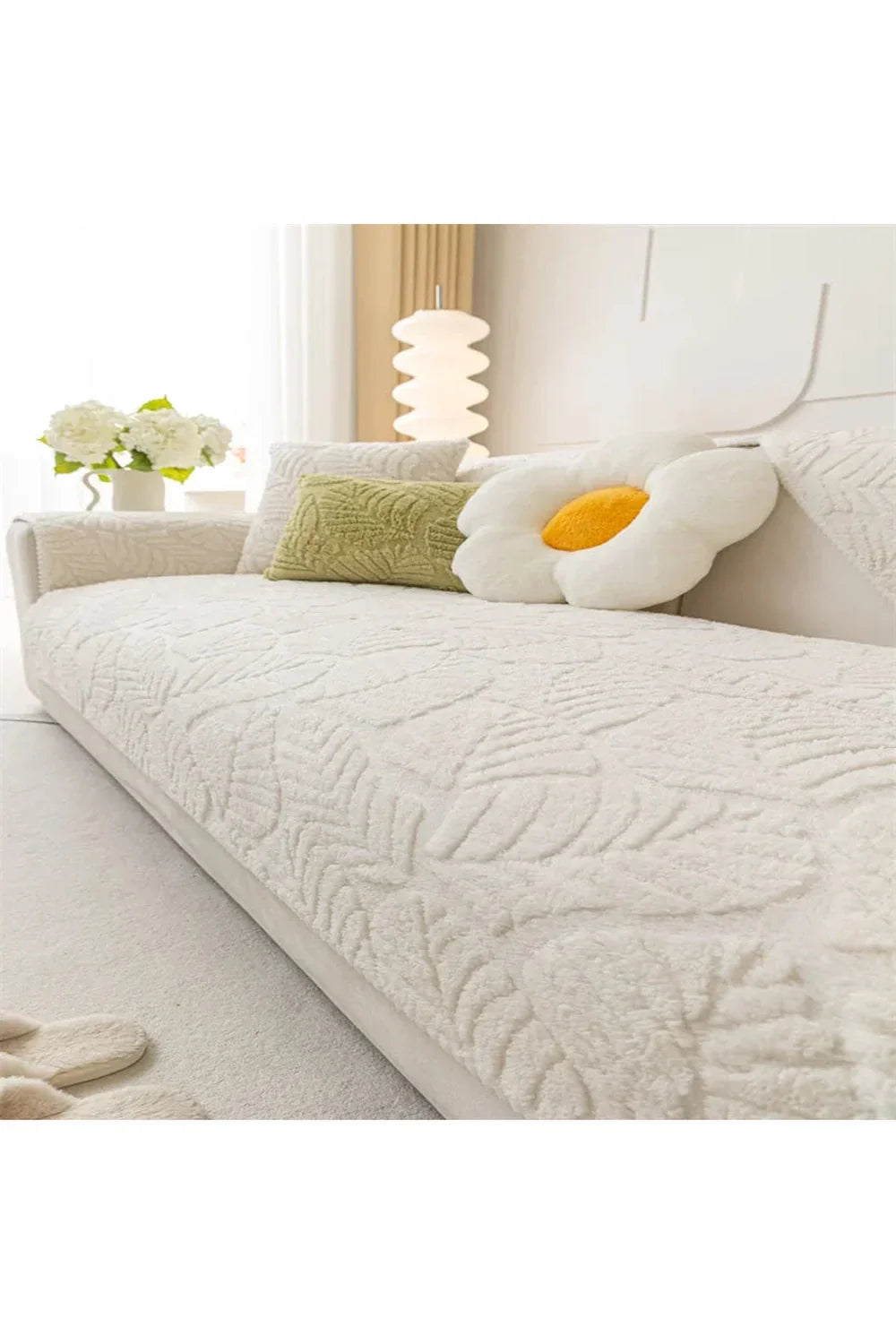 Ästhetischer Sofaüberzug im Nordic-Stil