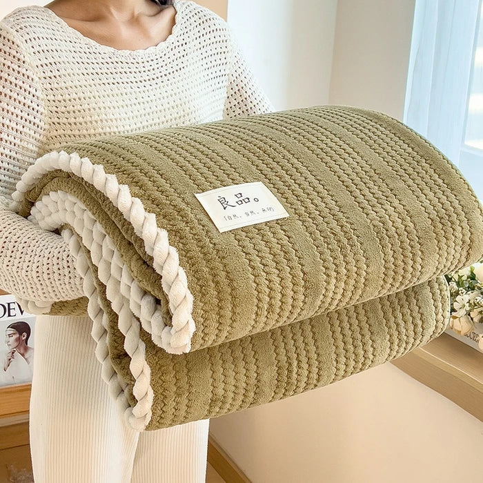 WarmHug Throw Blanket