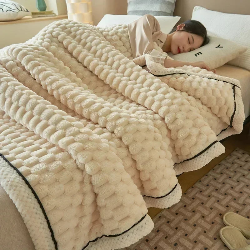 Velutura Plush Blanket