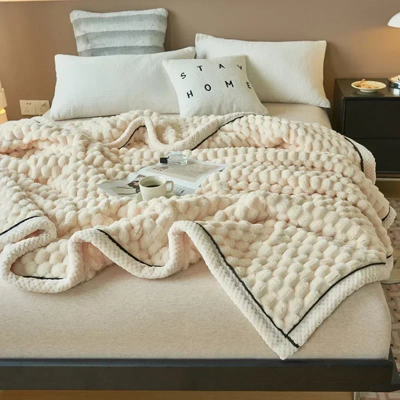 Velutura Plush Blanket