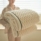 Velutura Plush Blanket