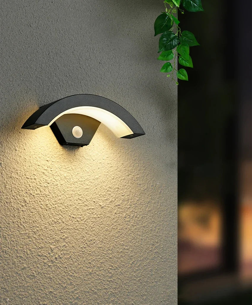 18W LED-Wandleuchte für den Außenbereich mit Bewegungsmelder