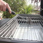 Grillreinigungsbürste aus Edelstahl