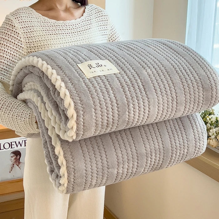WarmHug Throw Blanket
