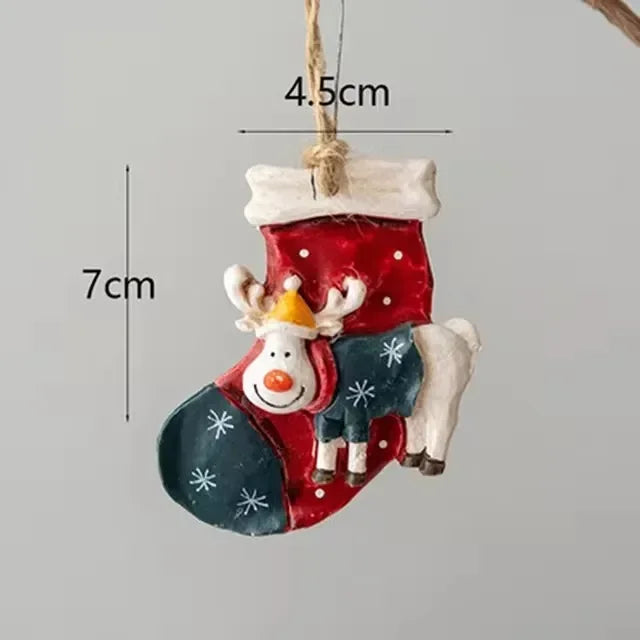 Klassische Weihnachtsdekoration – Hängende Weihnachtsstrümpfe mit Elch-Design
