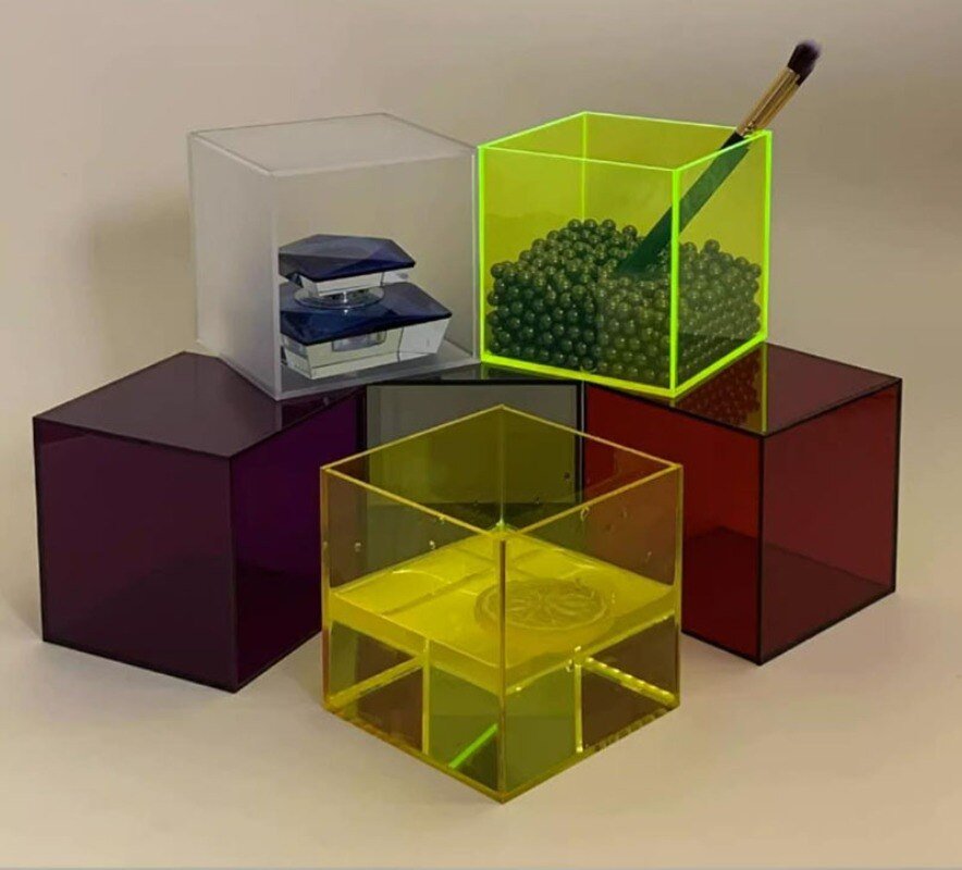 Bunte Acryl-Aufbewahrungsbox