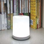Dimmbare LED-Tischleuchte mit USB-Anschluss - GlowEase