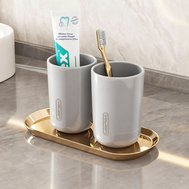 Portable Plastic Toothbrush Cup