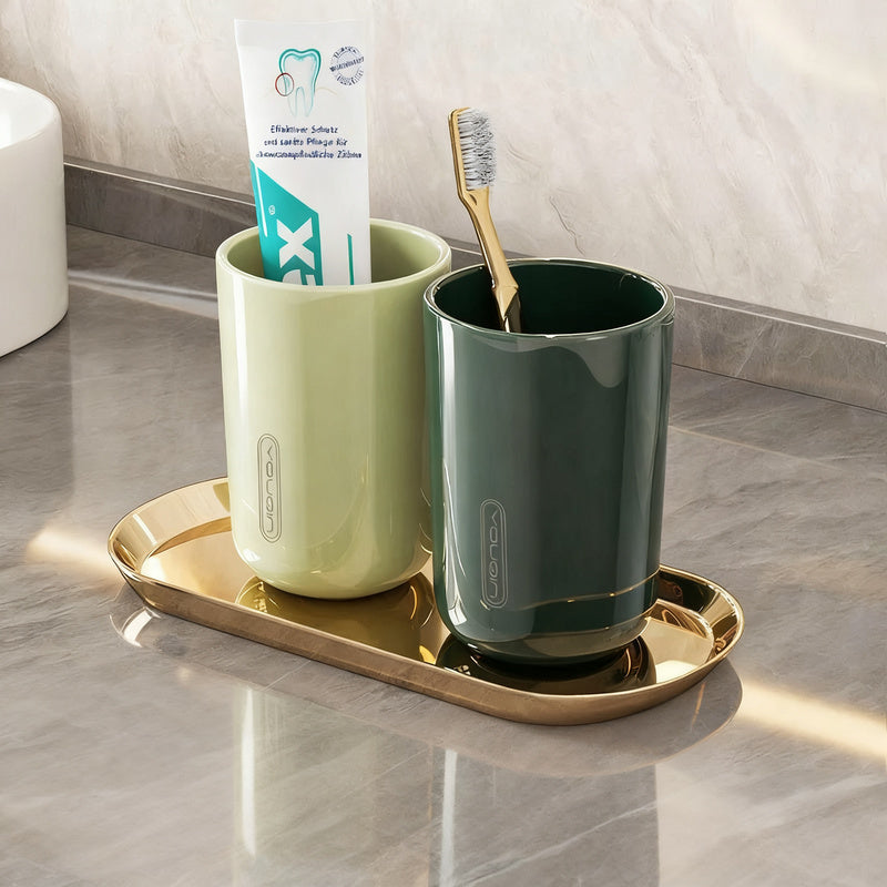 Portable Plastic Toothbrush Cup
