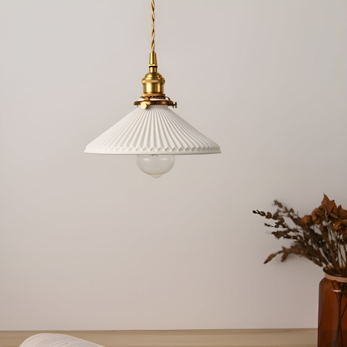 AmberZen Light – Vintage Keramik-Glas-Pendelleuchte