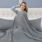 GLACILUX – Temperature-Regulating Cooling Blanket