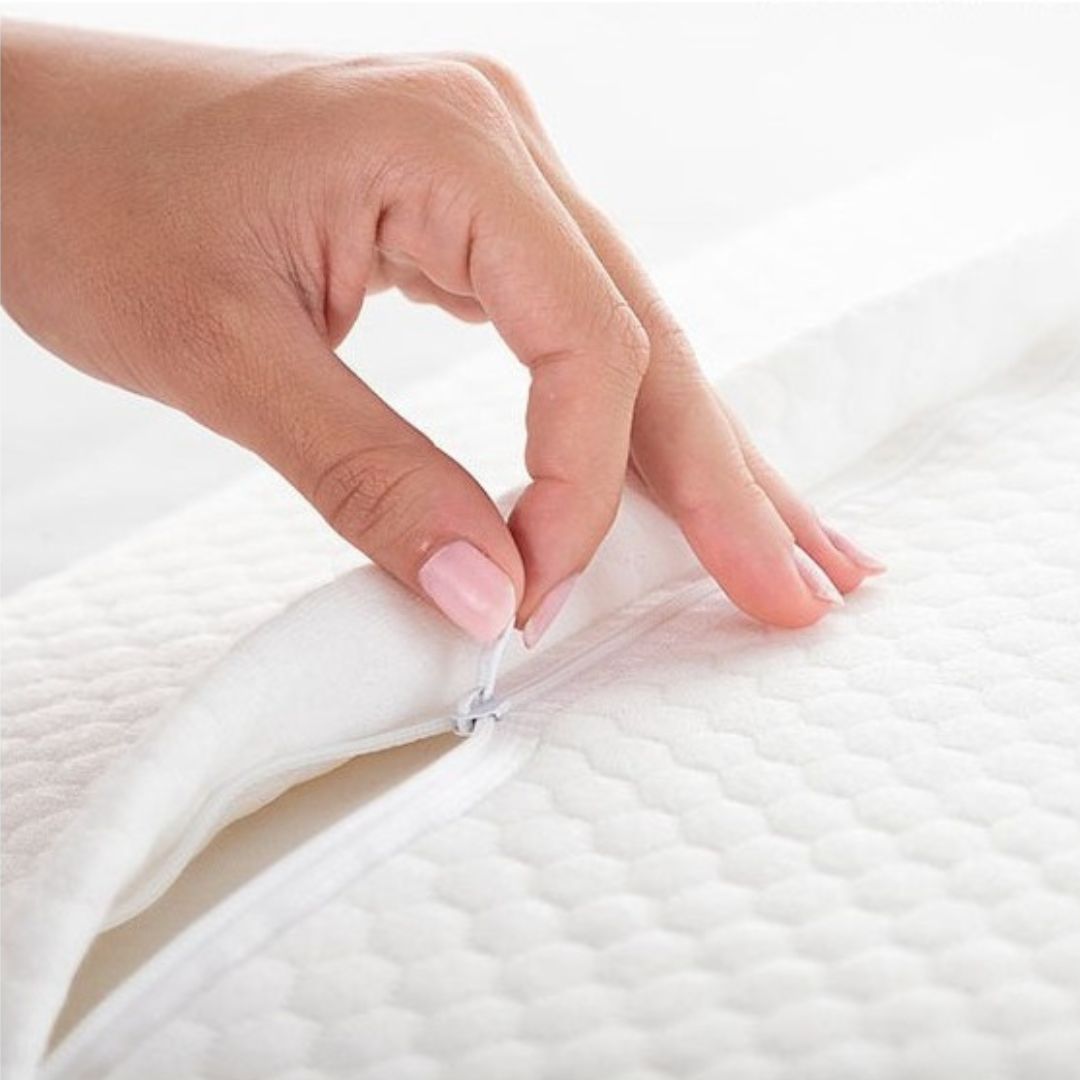 Dream Sleep Contour Memory Foam Pillow
