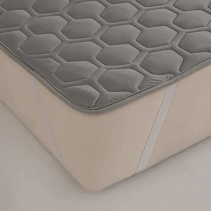 Quilted Cooling Mattress Pad