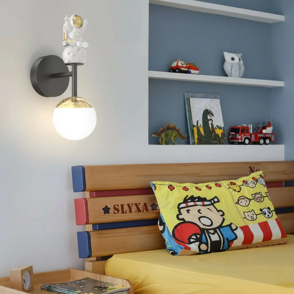 Cartoon Astronaut LED Wall Sconce – Creative 20W Resin Space Art Wall Light - 3-Color Dimming