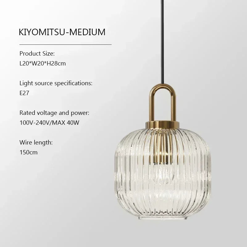 Design-Pendelleuchte in Kürbisform