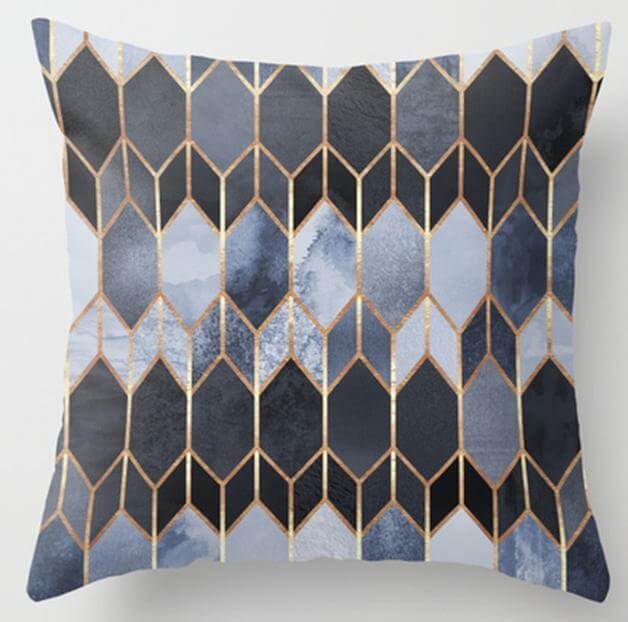 Irregular Triangle Pattern Pillow Case