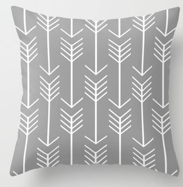 Irregular Triangle Pattern Pillow Case