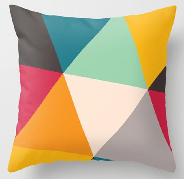 Irregular Triangle Pattern Pillow Case
