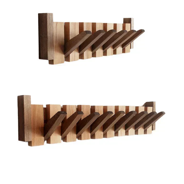 Elegante Garderobenleiste aus Holz im Klavier-Design
